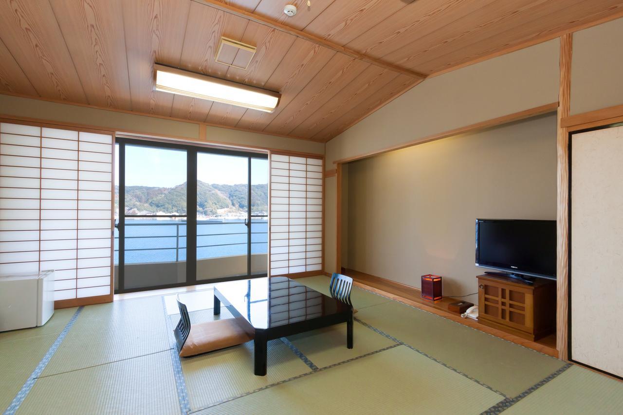 Hotel Matsuura à Saiki Extérieur photo