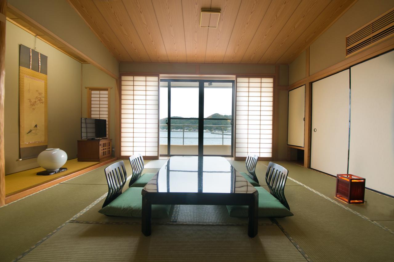 Hotel Matsuura à Saiki Extérieur photo